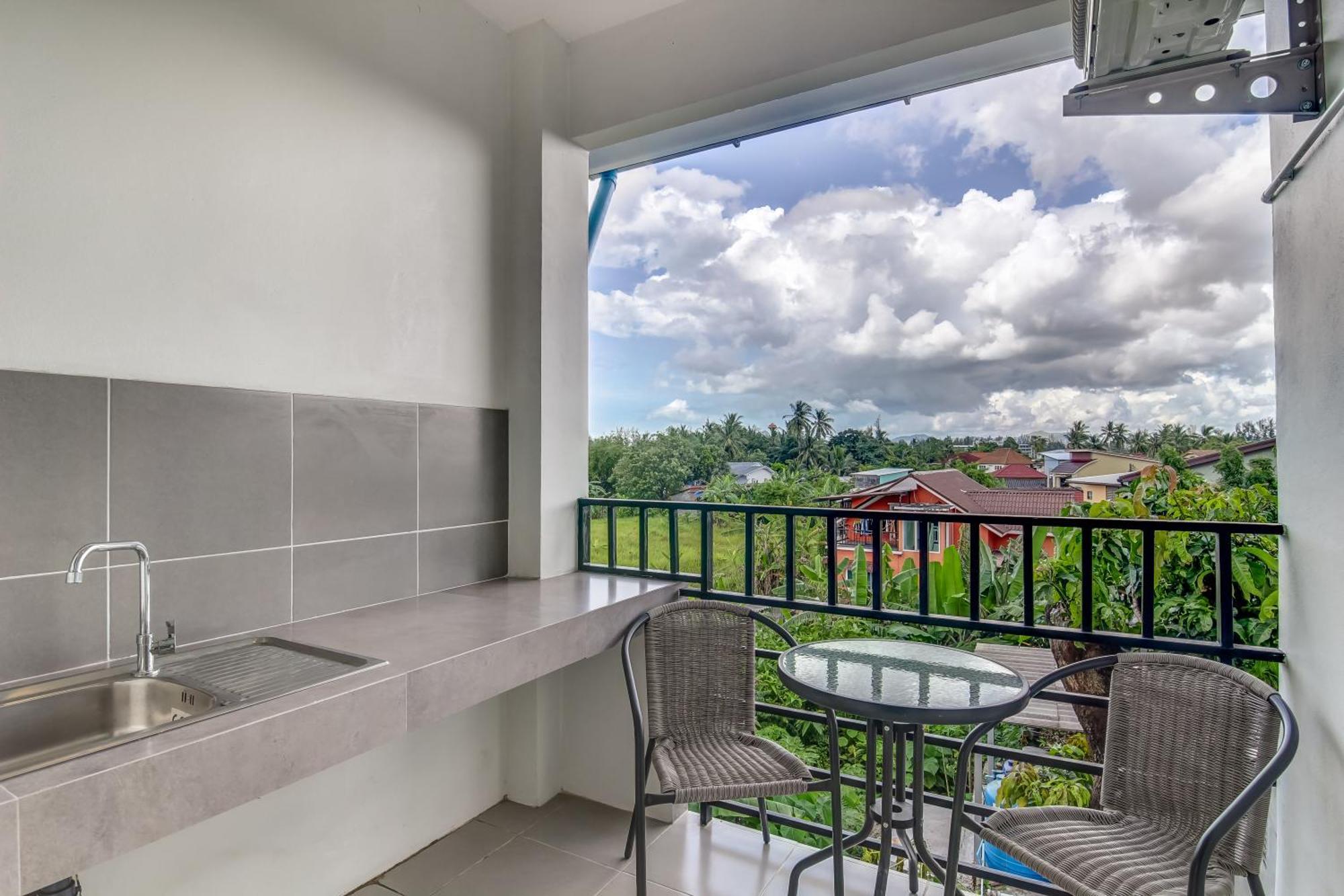 Modern Bangtao Studio Pantai Bang Tao Luaran gambar